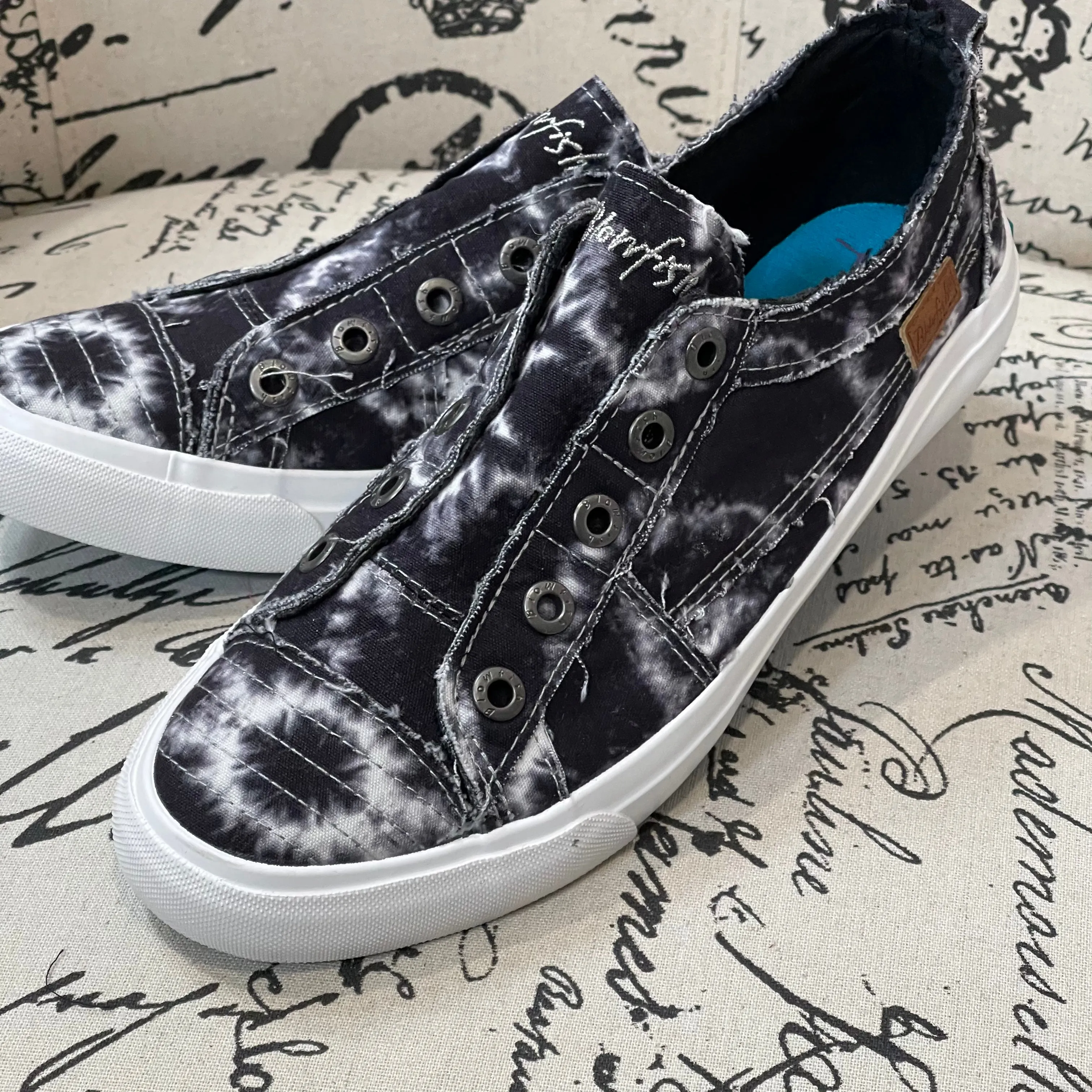 Blowfish Play Shadow Tie Dye Sneaker