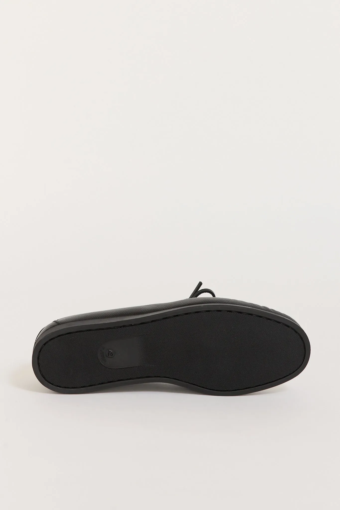 Boatman Black Grain Leather