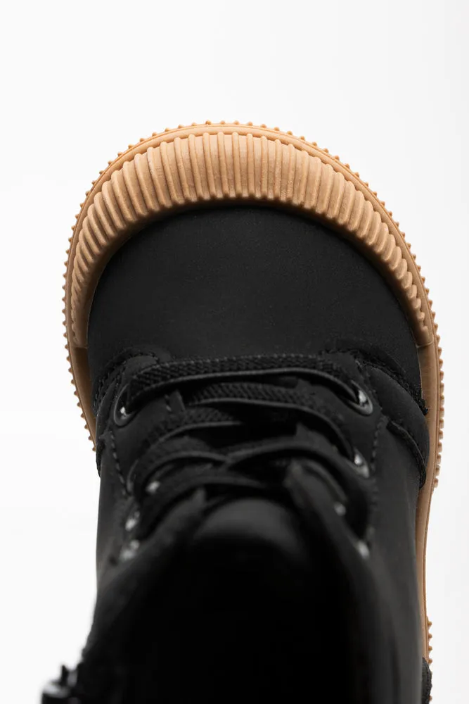 Boot Black