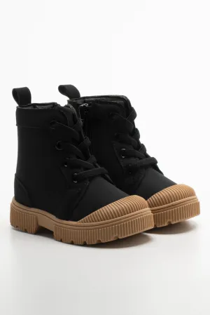 Boot Black