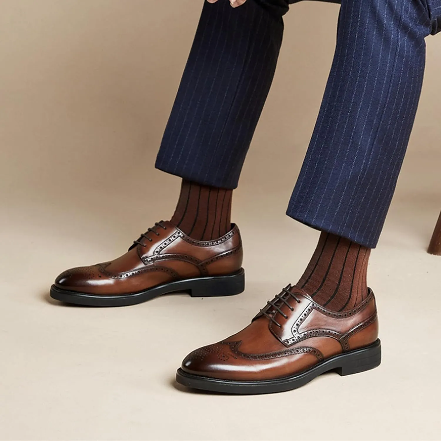 BWSEOBG Men's Brogue Wingtip Retro Business Oxford Shoes Classic Leather Round Toe Lace Up Wedding Formal Dress Shoes Derby Shoes