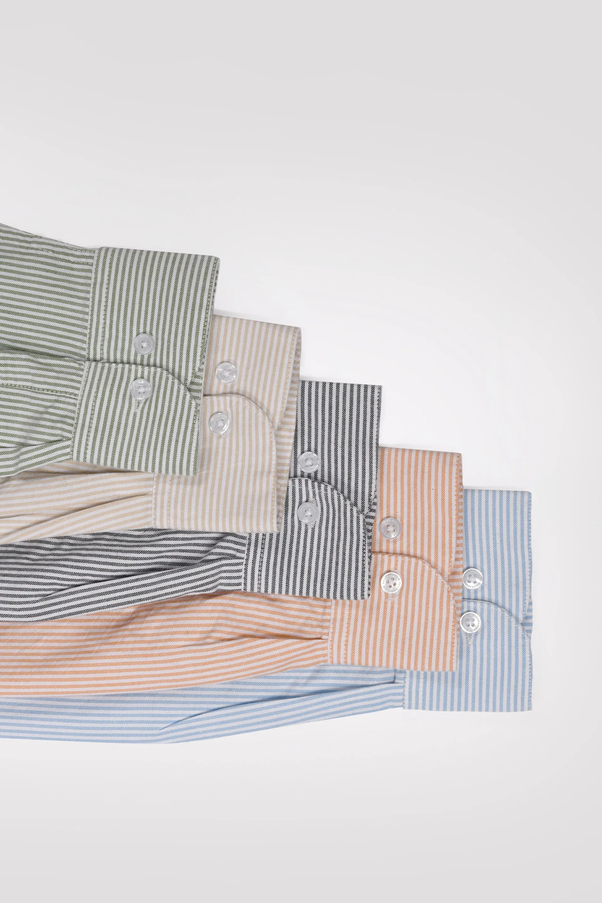 CLASSIC OXFORD STRIPE SHIRT IN GREY