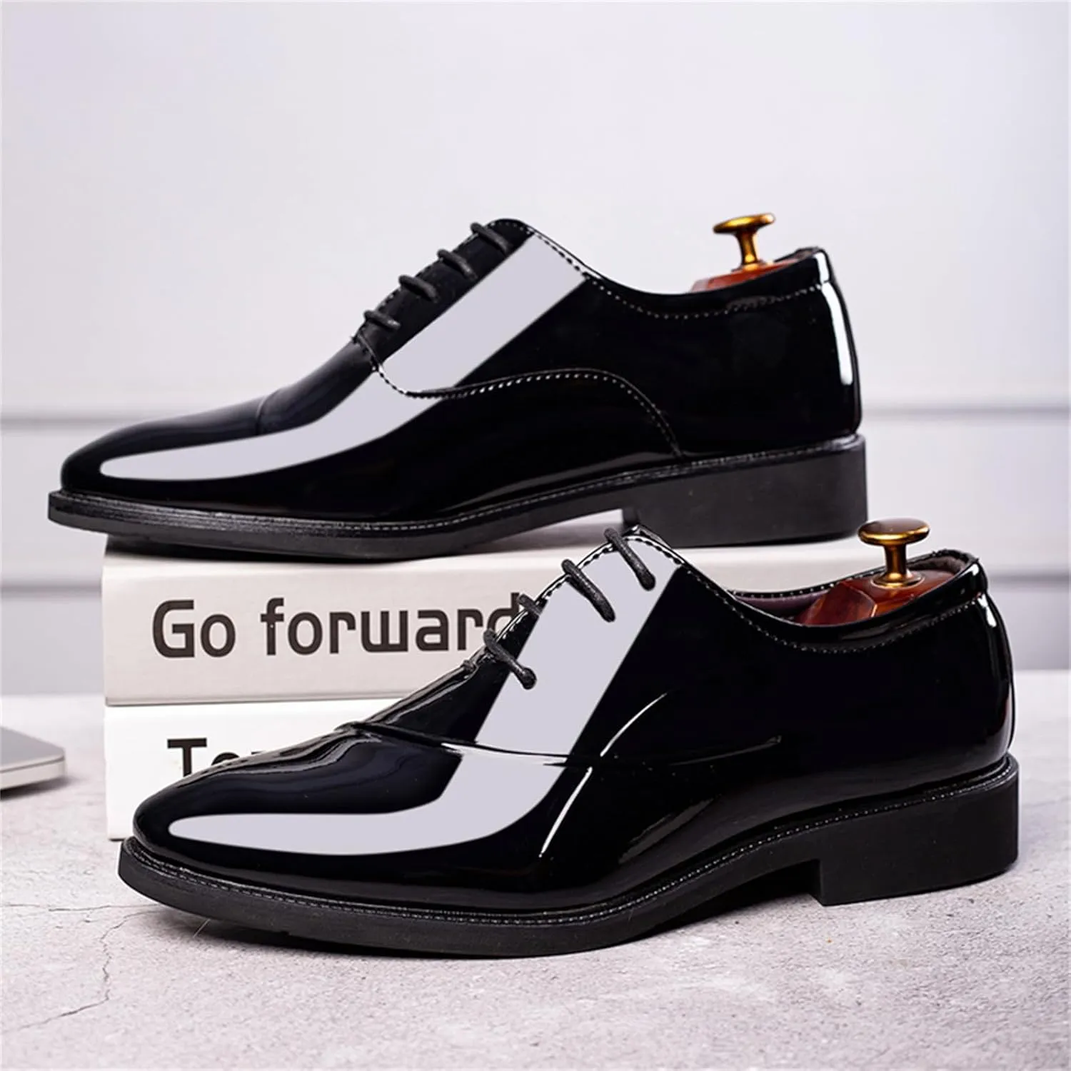 Faux Patent Leather Dress Shoes for Men Classic Lace-up Formal Oxfords Shoes Business Wedding Tuxedo Wingtip Shoes Black
