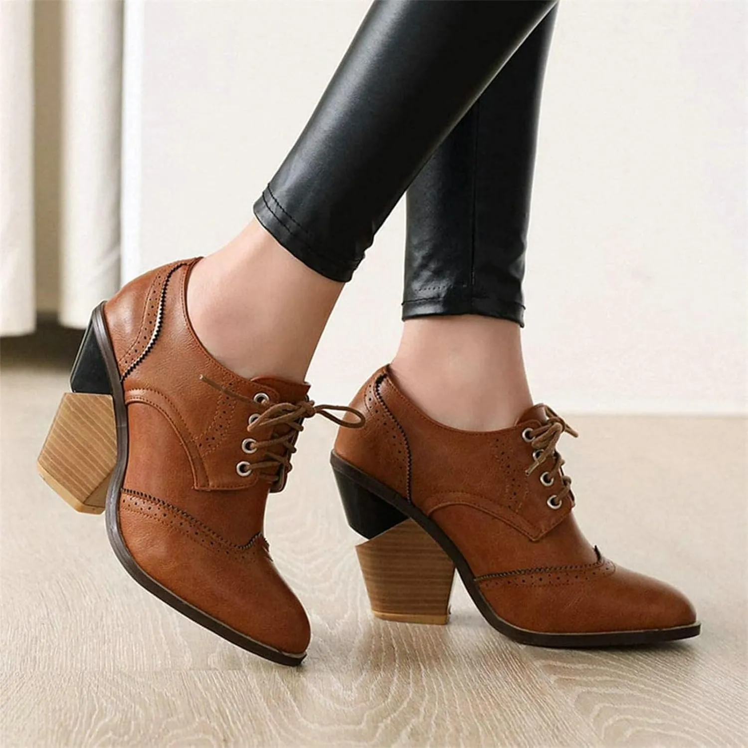 KysBloes Women's Wingtip Oxford Lace Up Shoes Chunky Block Heel Vintage Brogues Classic Closed Toe Saddle Shoes Gift Booties