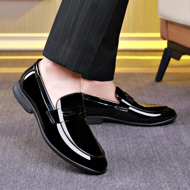 Mens Classic Formal Slip On Oxford Business Wedding Suit Tuxedo Dress Shoes Faux Patent Leather Shoe for Men