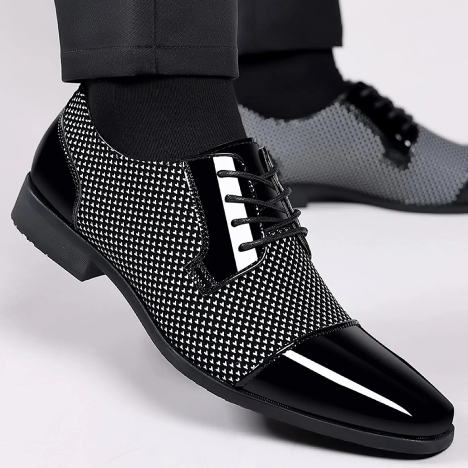 Men's Dress Shoes Patent Leather Oxfords Classic Lace-up Formal Tuxedo Shoes Business Wedding Derby Shoes Cap Toe Fashion