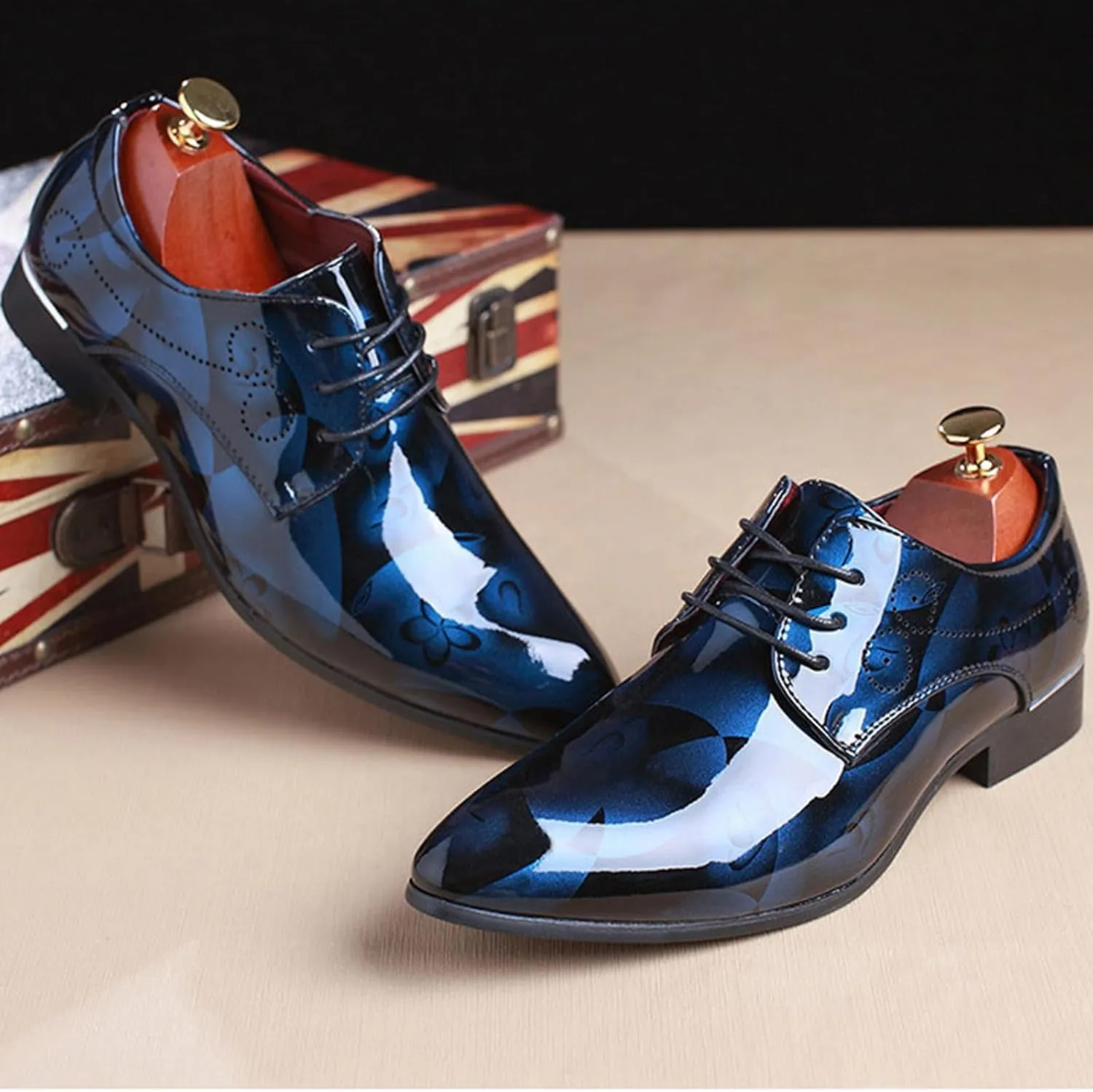 Men's Patent PU Leather Derby Shoes Wedding Wingtip Dress Shoes Men's Formal Footwear