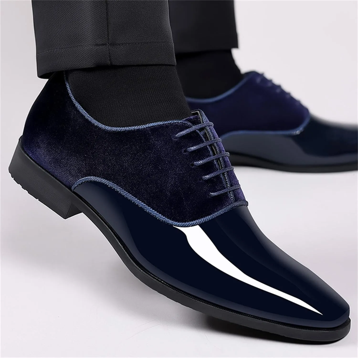 Men's Vintage High Gloss Dress Shoes Patent Leather Suede Oxford Formal Business Suit Tuxedo Shoes Men's Loafers