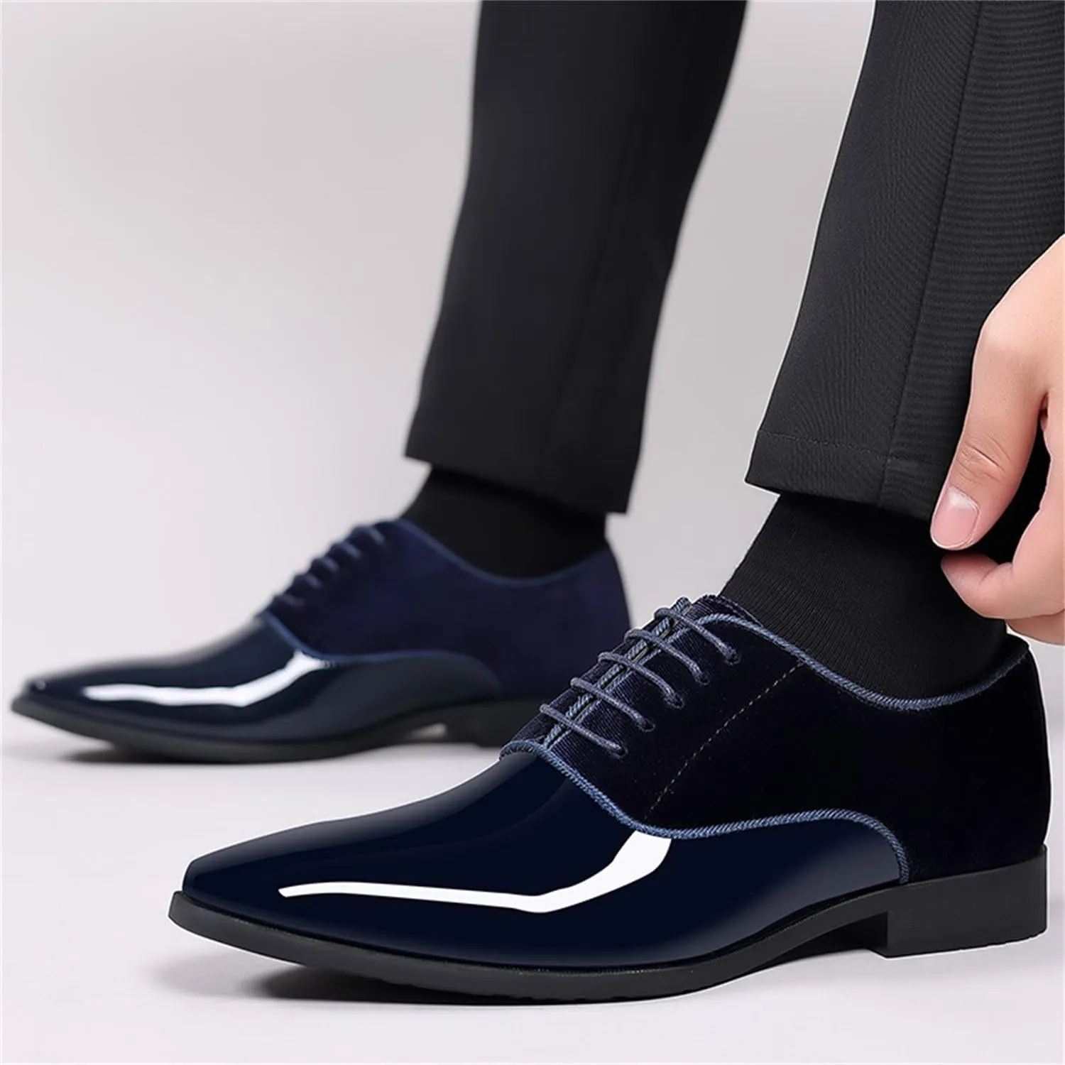 Men's Vintage High Gloss Dress Shoes Patent Leather Suede Oxford Formal Business Suit Tuxedo Shoes Men's Loafers
