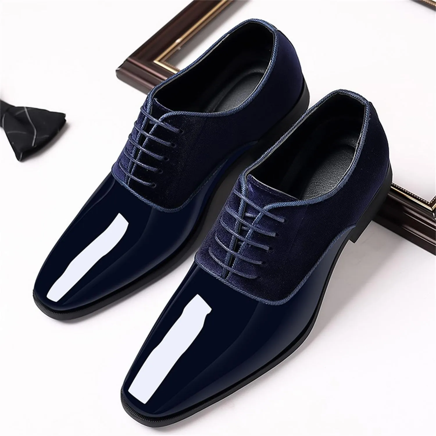 Men's Vintage High Gloss Dress Shoes Patent Leather Suede Oxford Formal Business Suit Tuxedo Shoes Men's Loafers