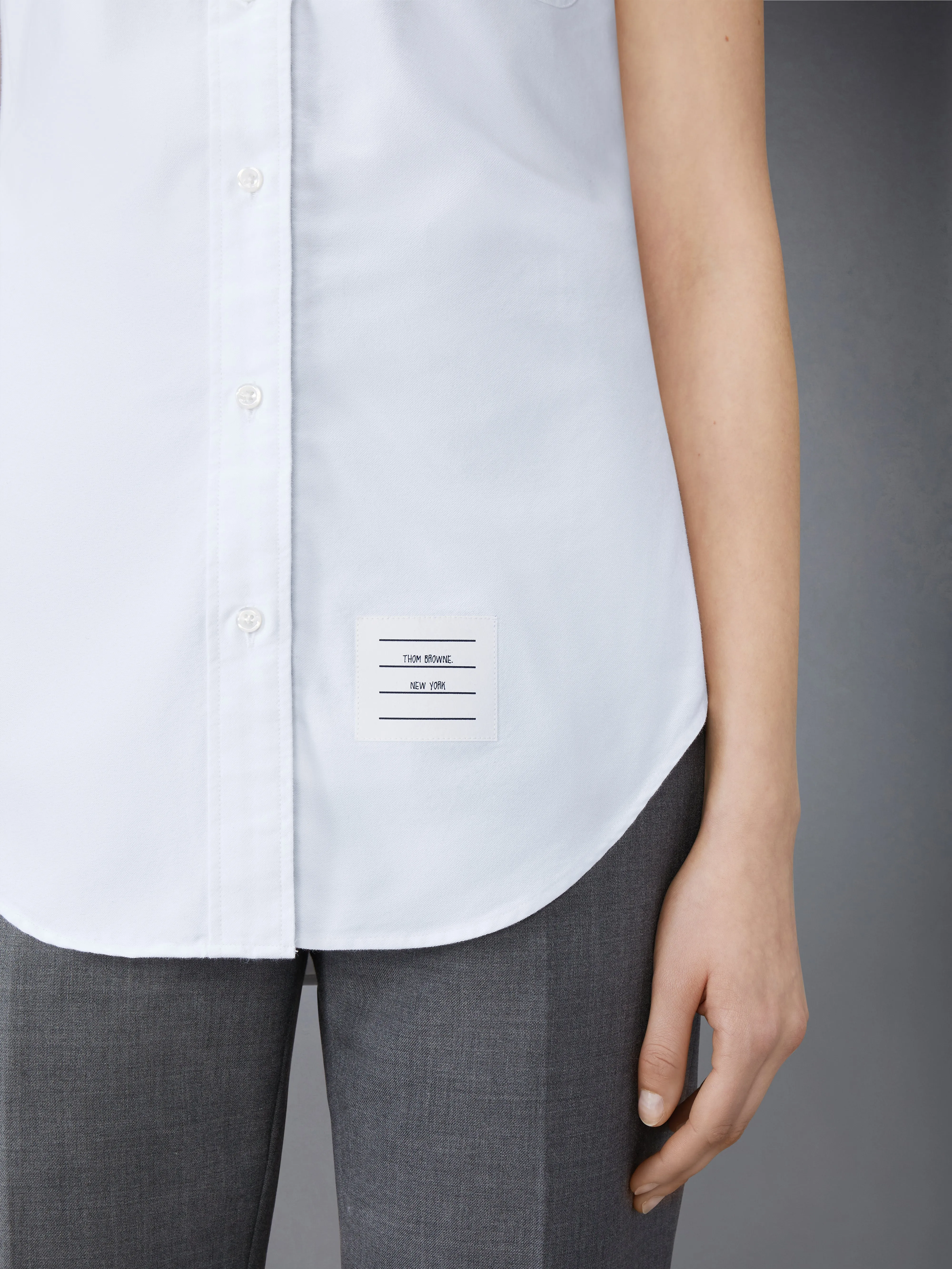 OXFORD CLASSIC SLEEVELESS SHIRT