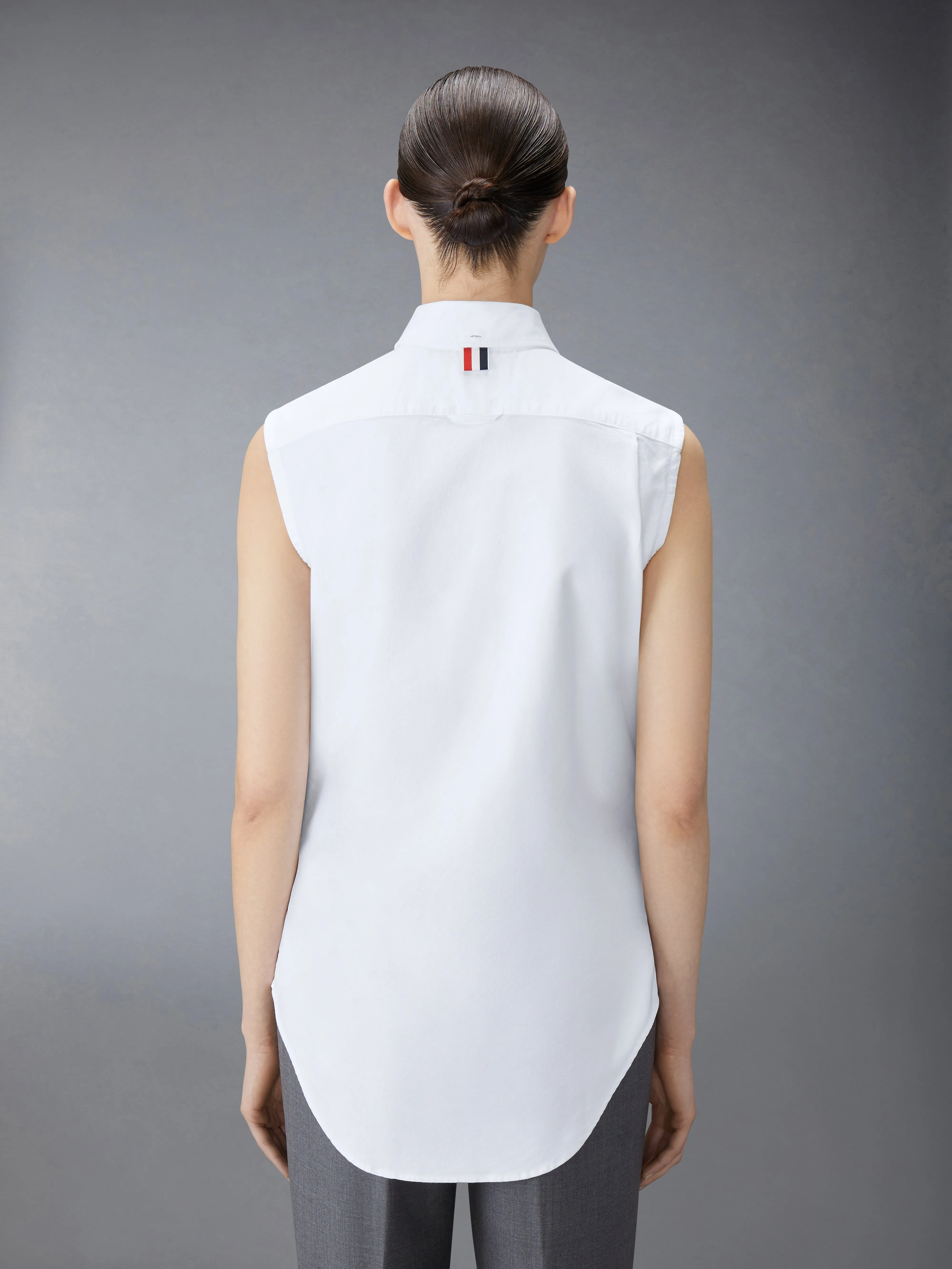 OXFORD CLASSIC SLEEVELESS SHIRT