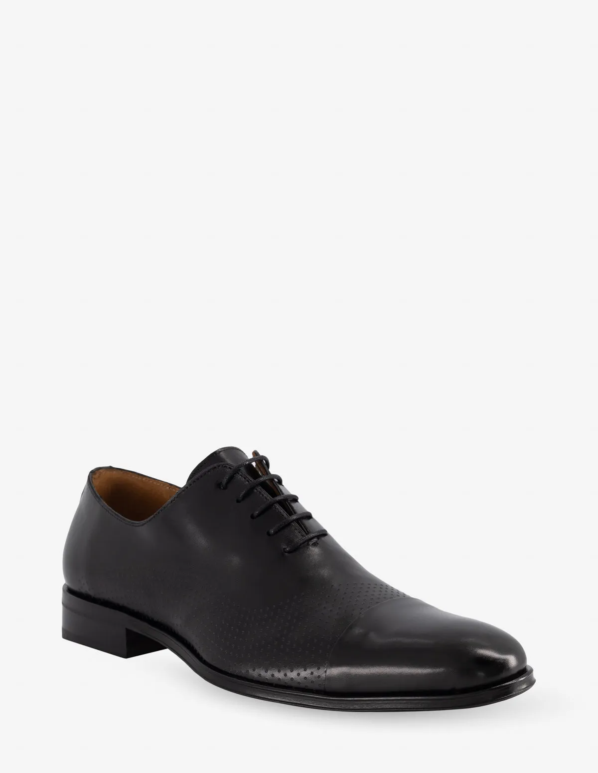 Oxford en piel color cuero con picado para hombre