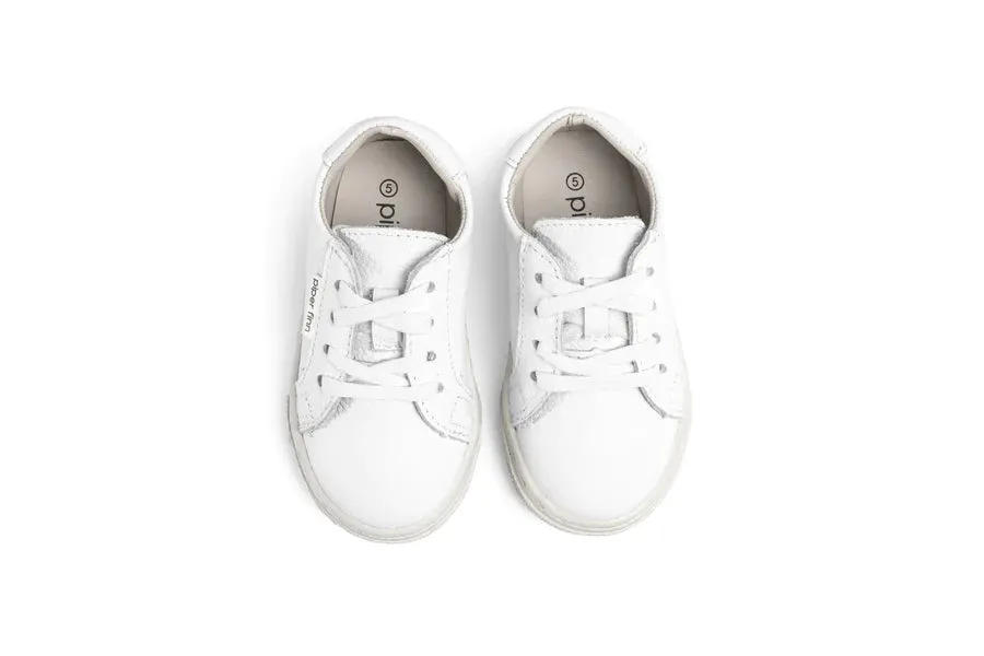 Piper Finn Low Top Sneakers