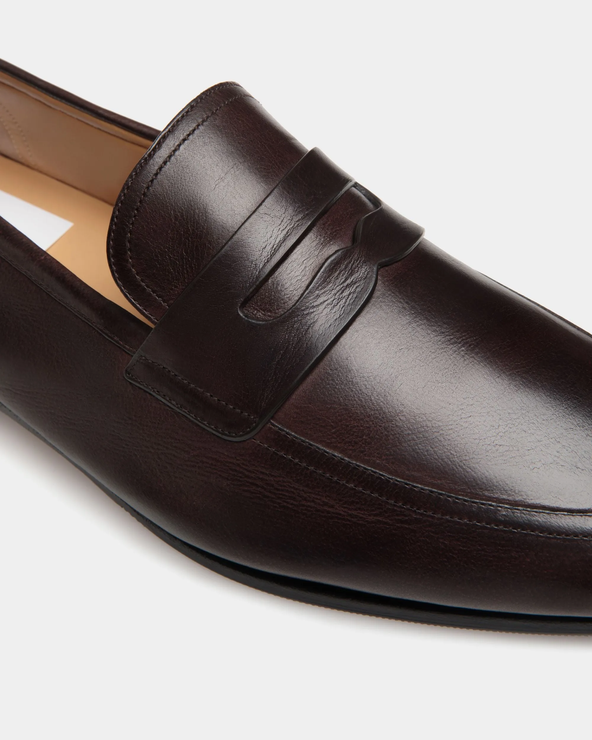 Plume Loafer in Ebano Leather