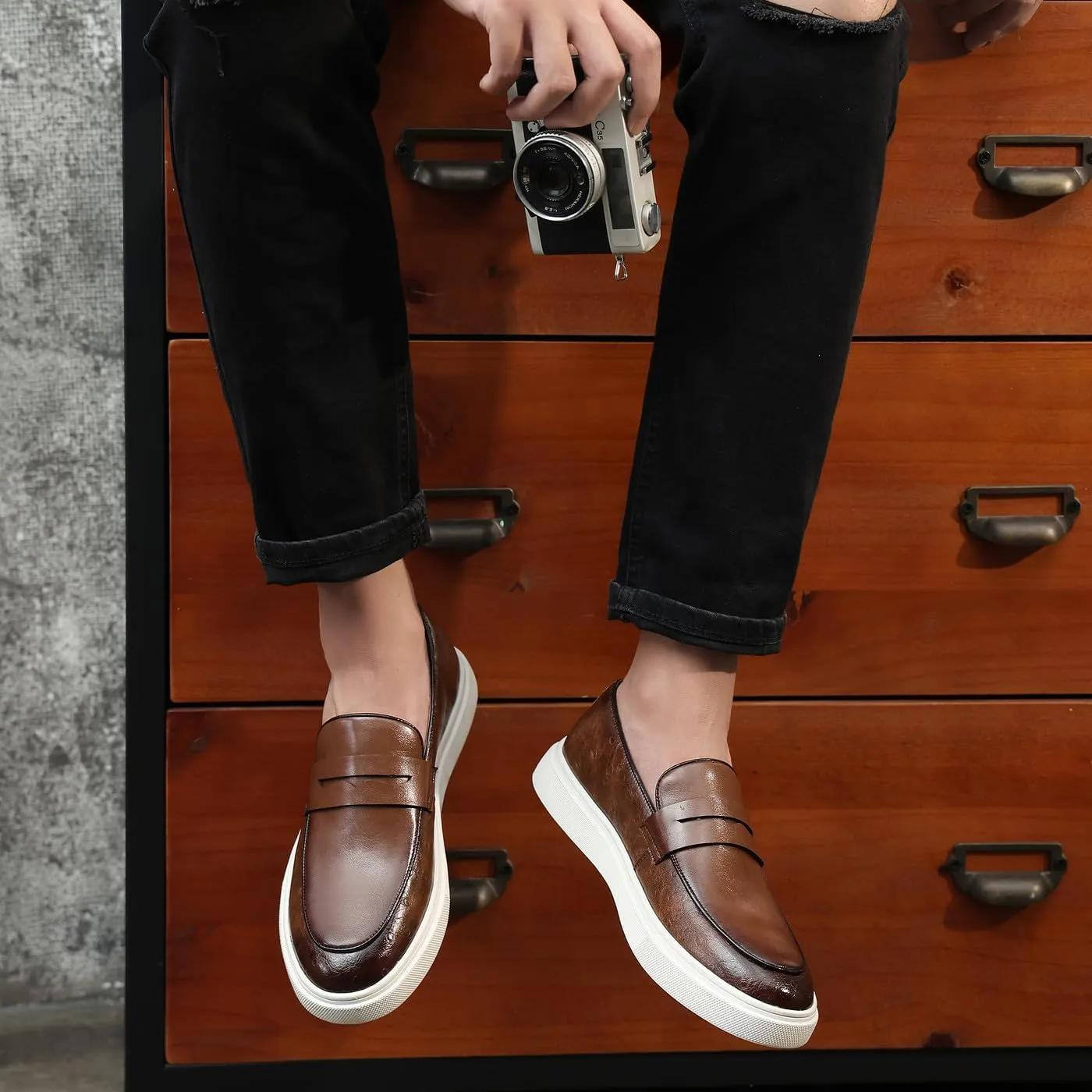 Santimon Men's Leather Penny Loafers Chunky Sole Slip-On Business Casual Shoes
