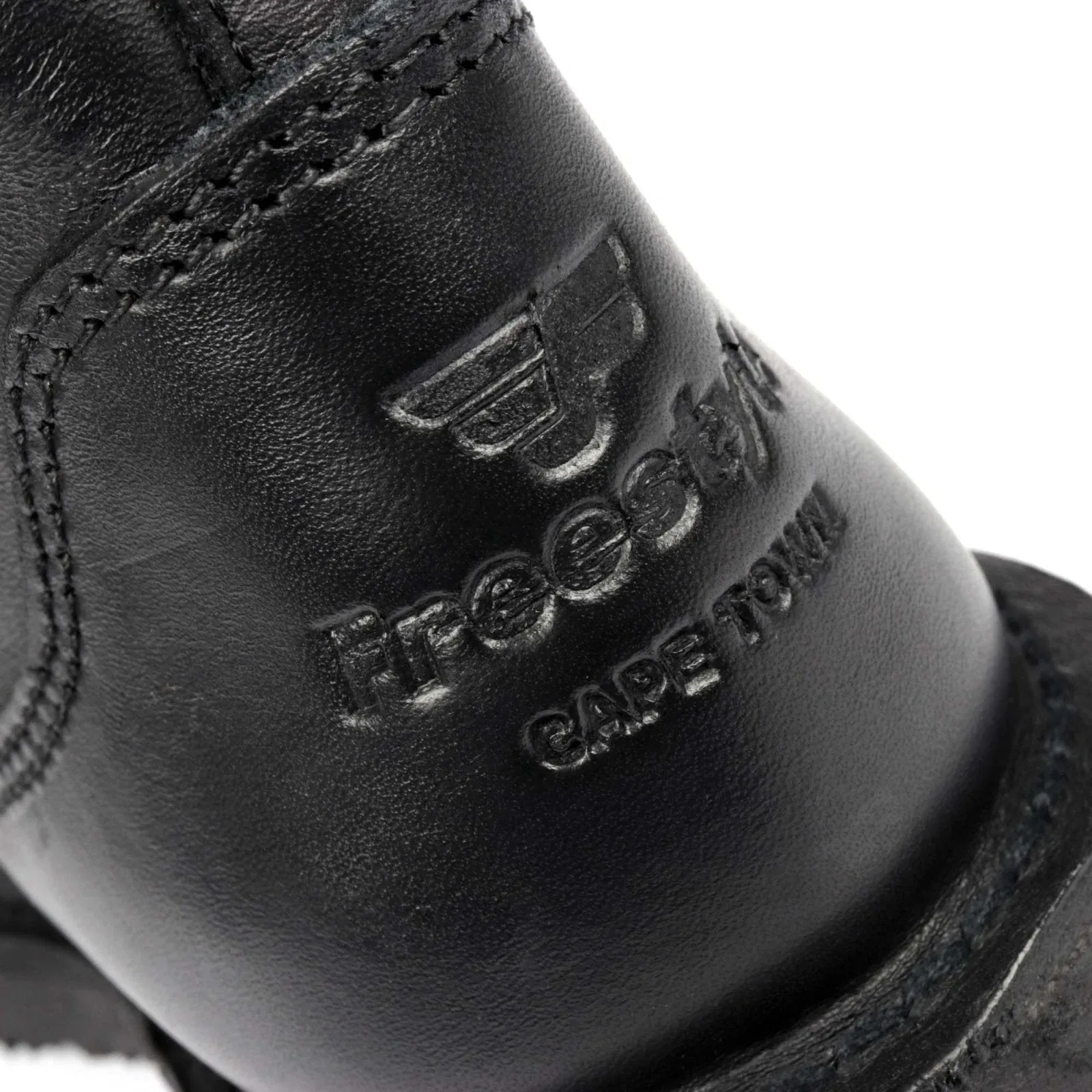 Sutherland Wool-Lined Premium Leather Boot in Bundu Black