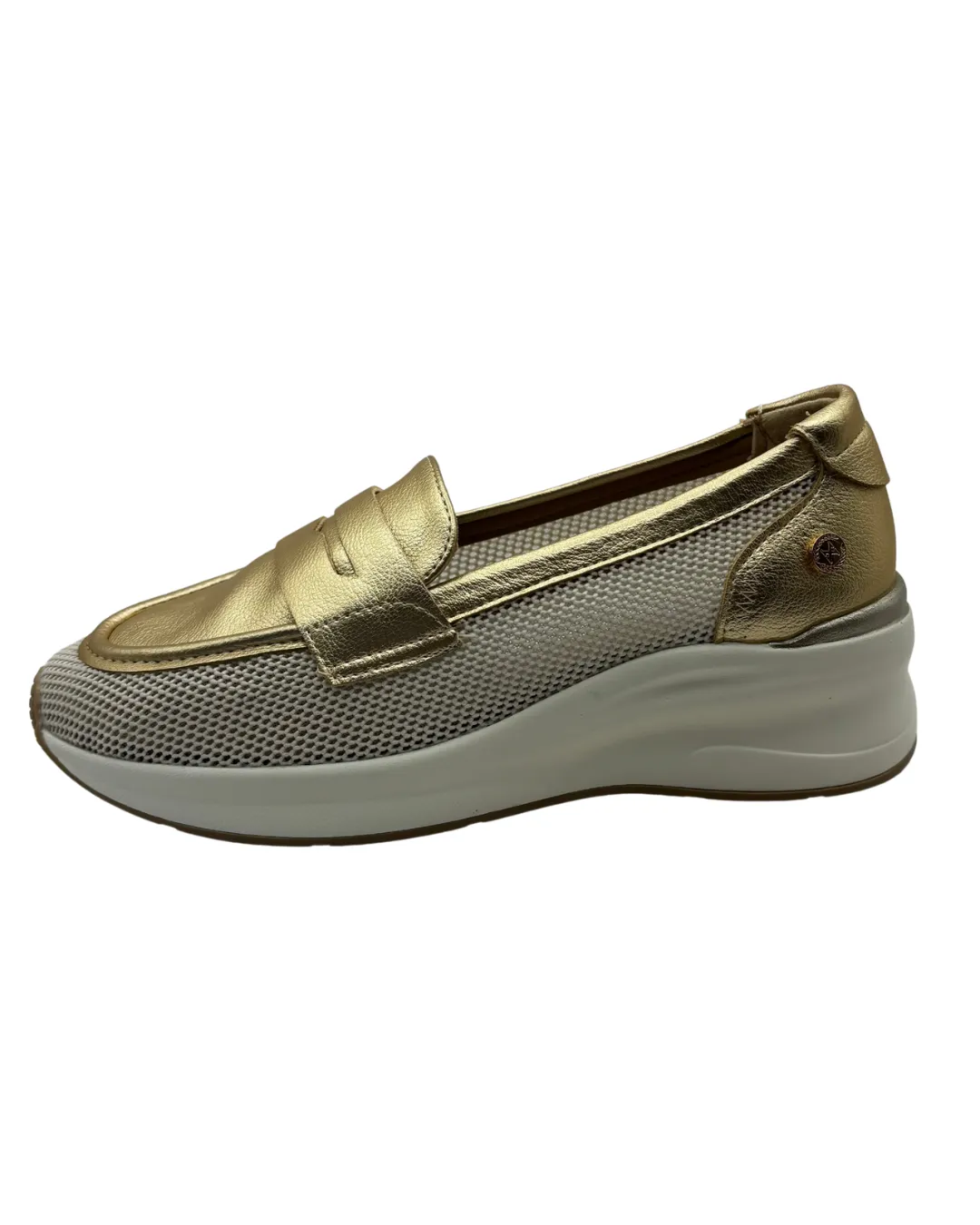 XTI Gold Perforated Loafer